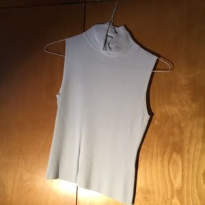 Coordinated top set